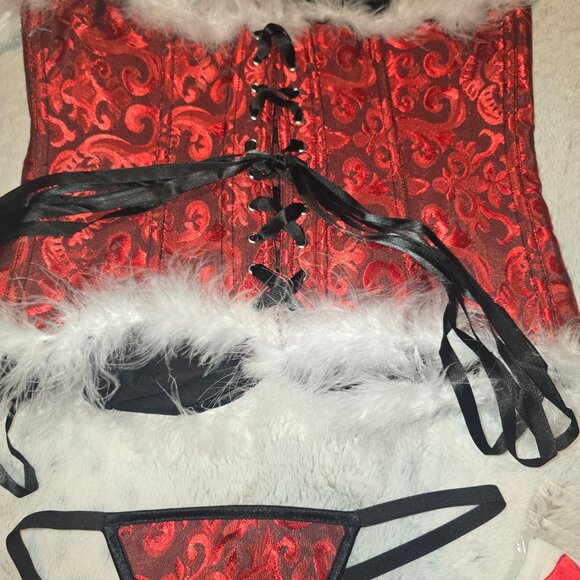 Sexy Christmas outfit **NIB** - Picture 5 of 6